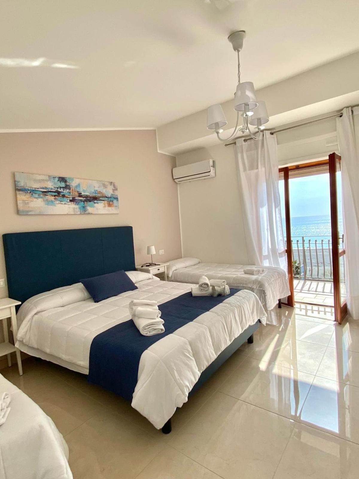 Vista Al Tramonto Bed & Breakfast